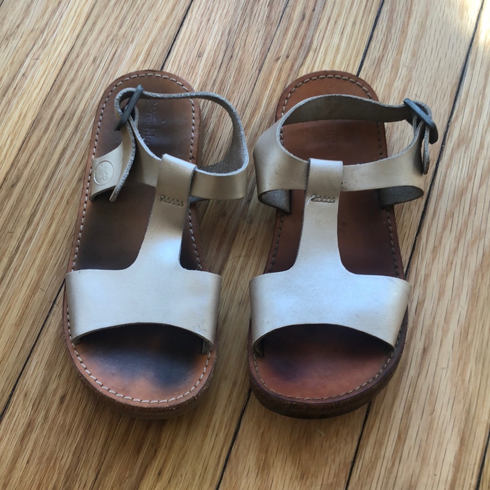 Freshly picked champagne Malibu sandal